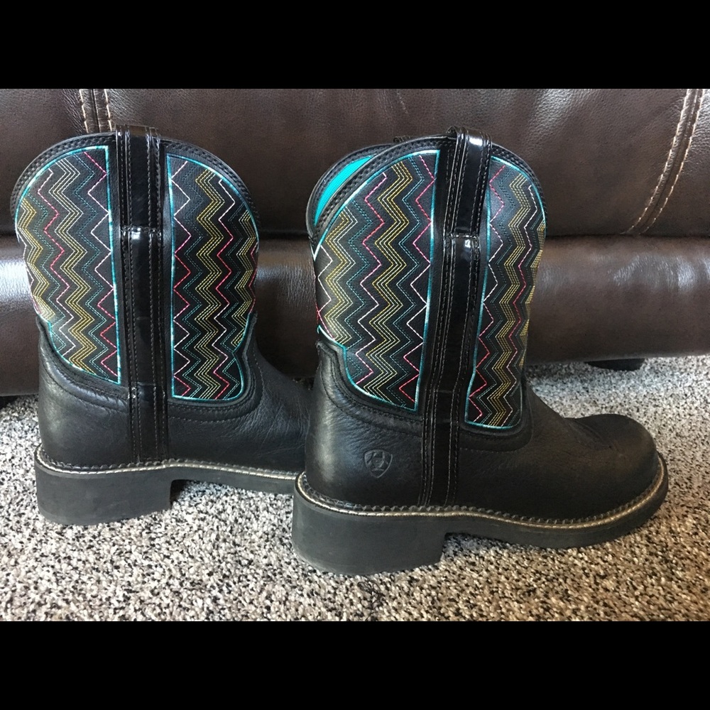 Women’s Ariat boots